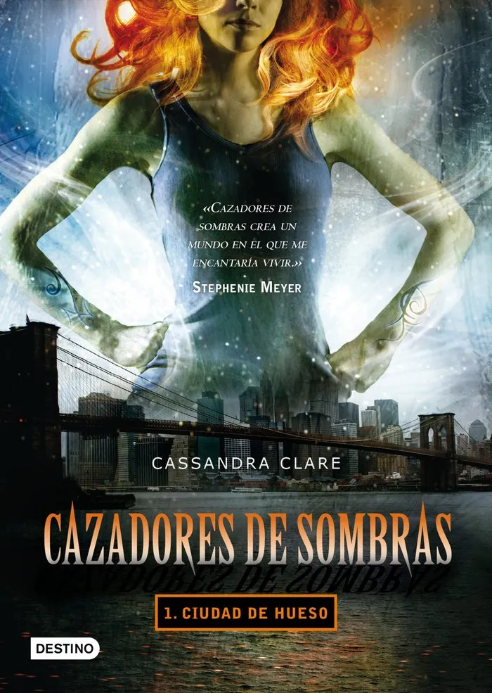 CASSANDRA CLARE - CAZADORES DE SOMBRAS I CIUDAD DE HUESO